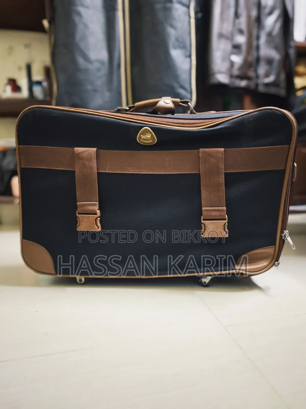 কমব্যাট অরিজিনাল লাগেজ