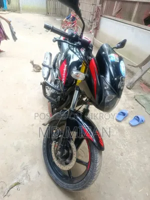 বাজাজ পালসার ১৫০ ২০২০ ব্ল্যাক