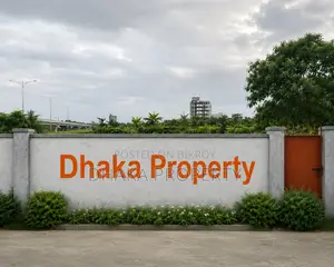 সেক্টর-২৫ এ কাছেই ৭৫ ফুট ৩ কাঠা পার্ক সাউথ