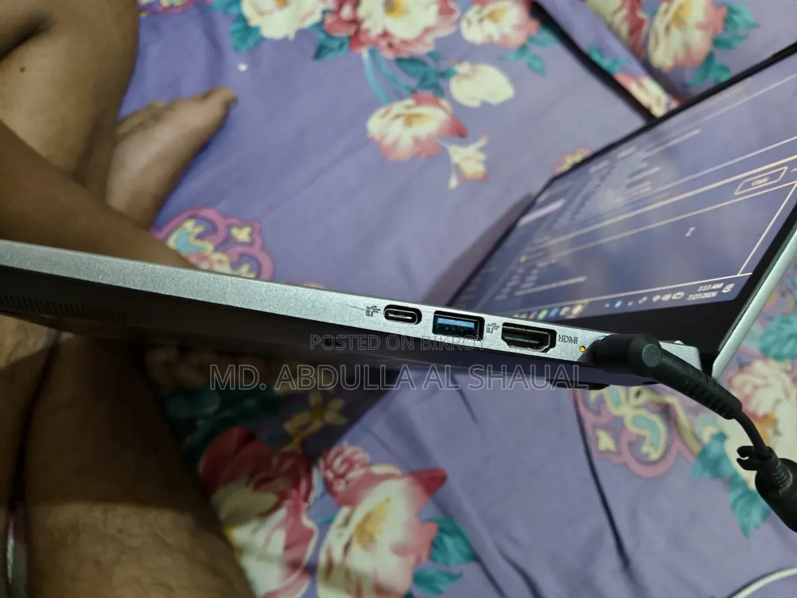 ল্যাপটপ 8GB Intel Core I3 SSD 256GB
