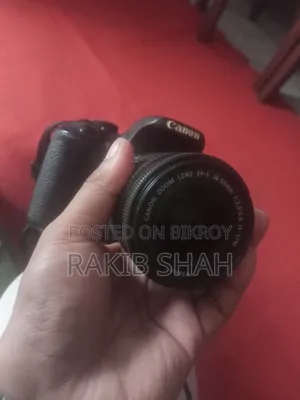 Canon 700D