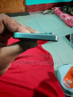 অ্যাপল আইফোন ১৬ প্রো ১২৮ জিবি