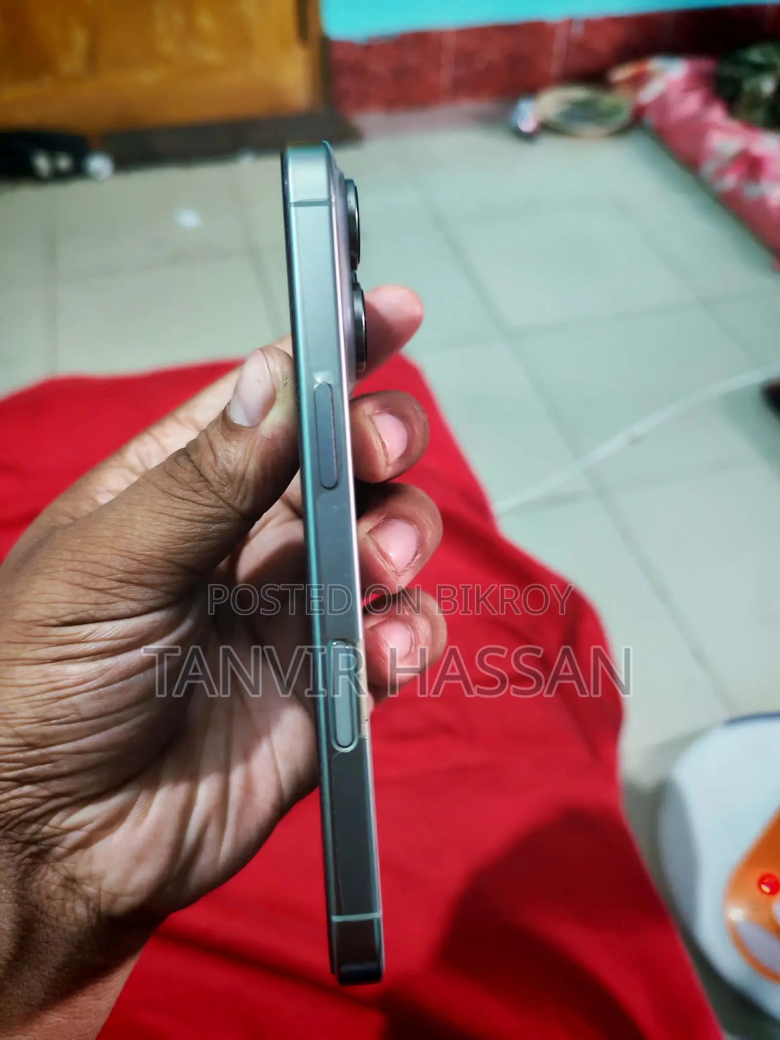 অ্যাপল আইফোন ১৬ প্রো ১২৮ জিবি