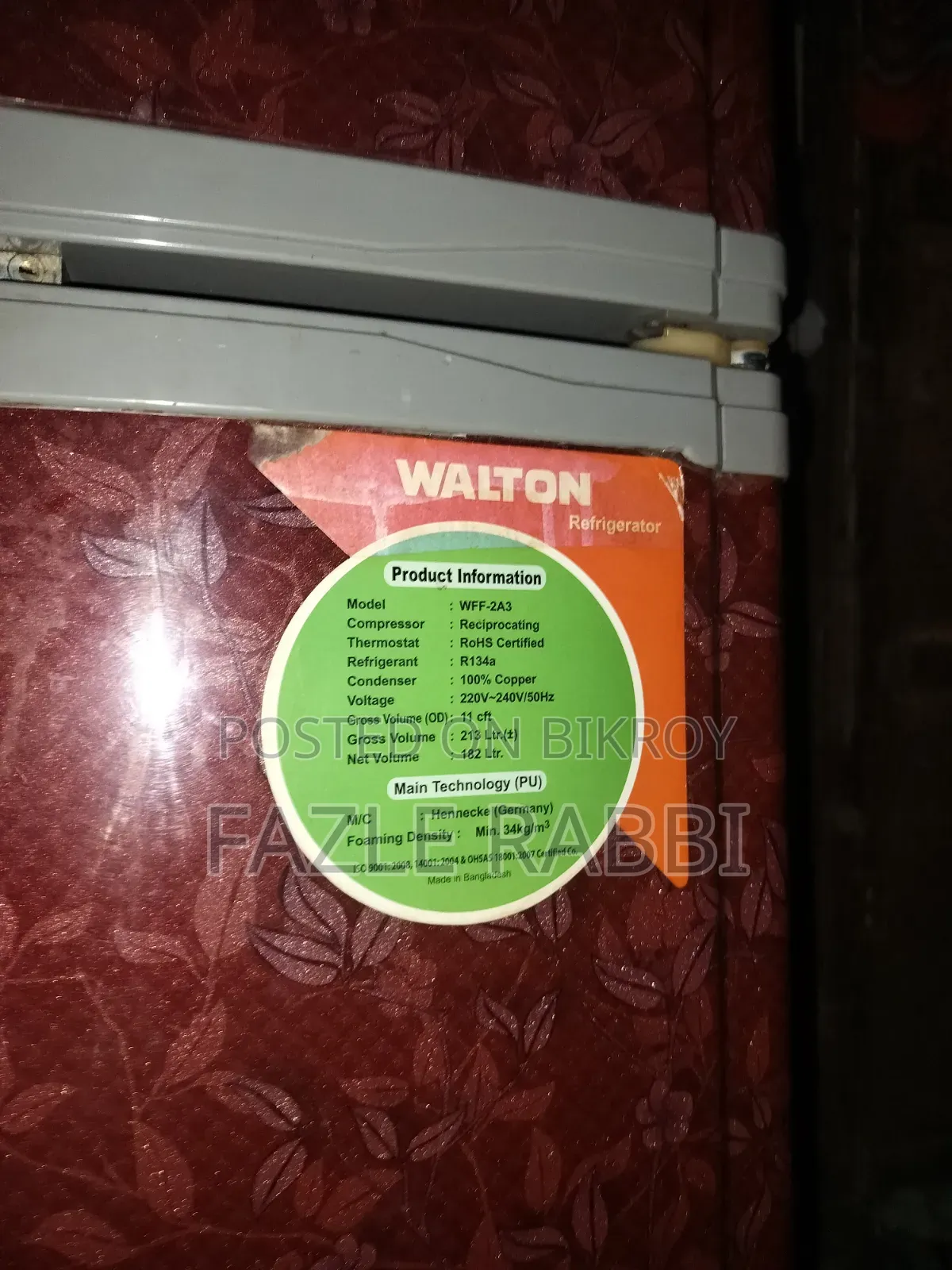 Walton WFF-2A3 213 Liter Top-Freezer Refrigerator