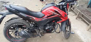 Honda Hornet 2.0 2024 Red