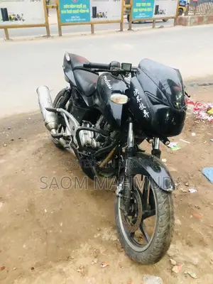 Bajaj Pulsar 220 F 2014 Black