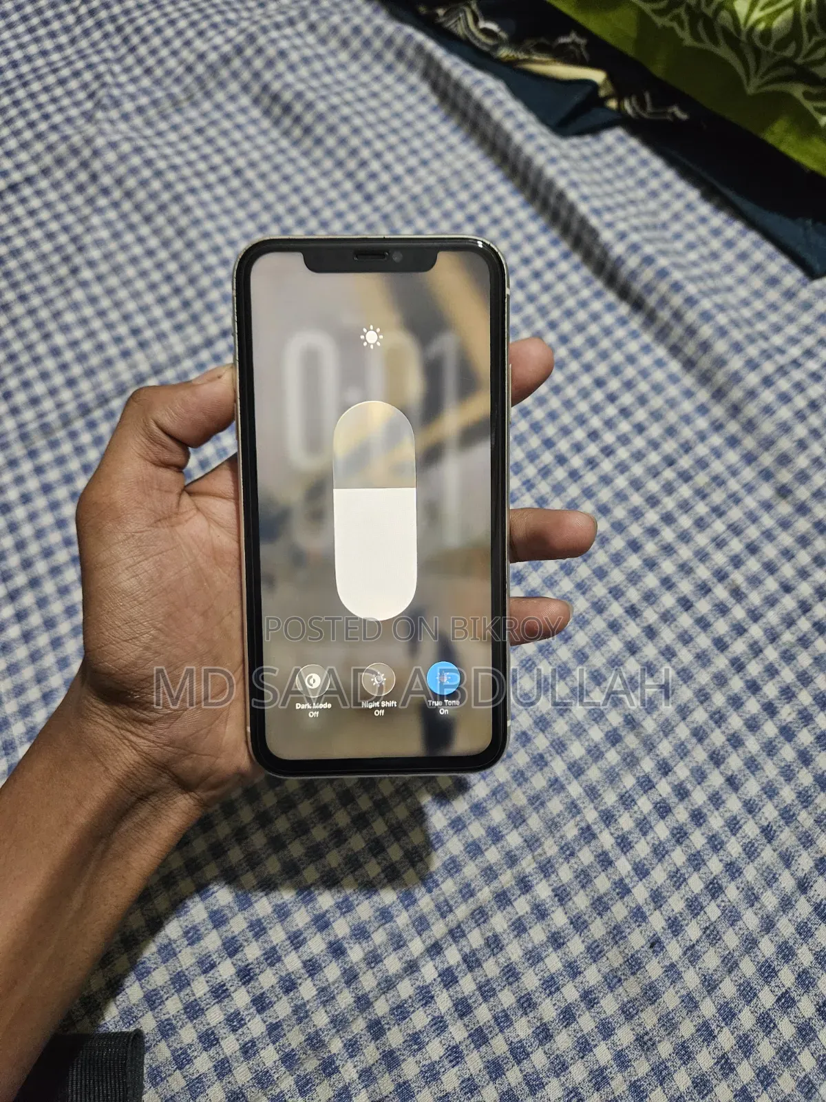 অ্যাপল আইফোন ১১ ১২৮ জিবি হোয়াইট