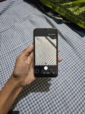 অ্যাপল আইফোন ১১ ১২৮ জিবি হোয়াইট