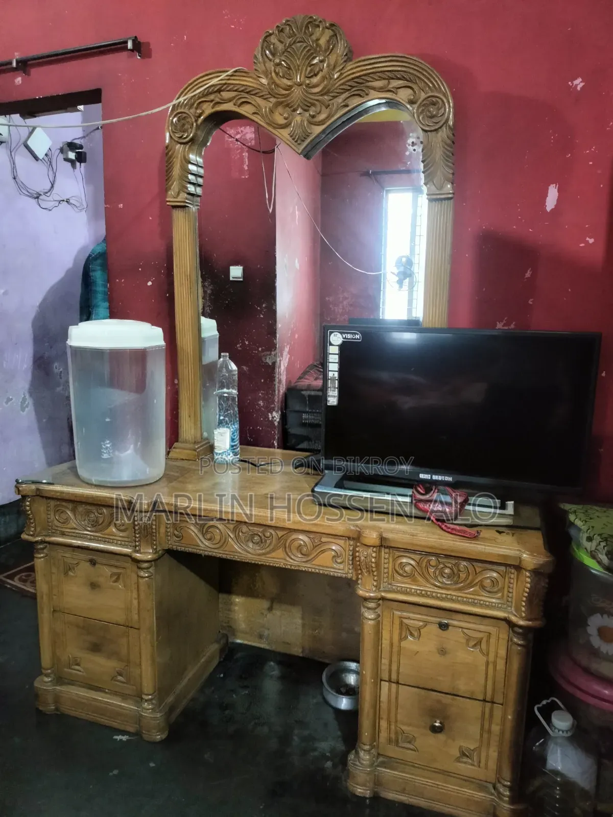 Dressing Table Teak Wood