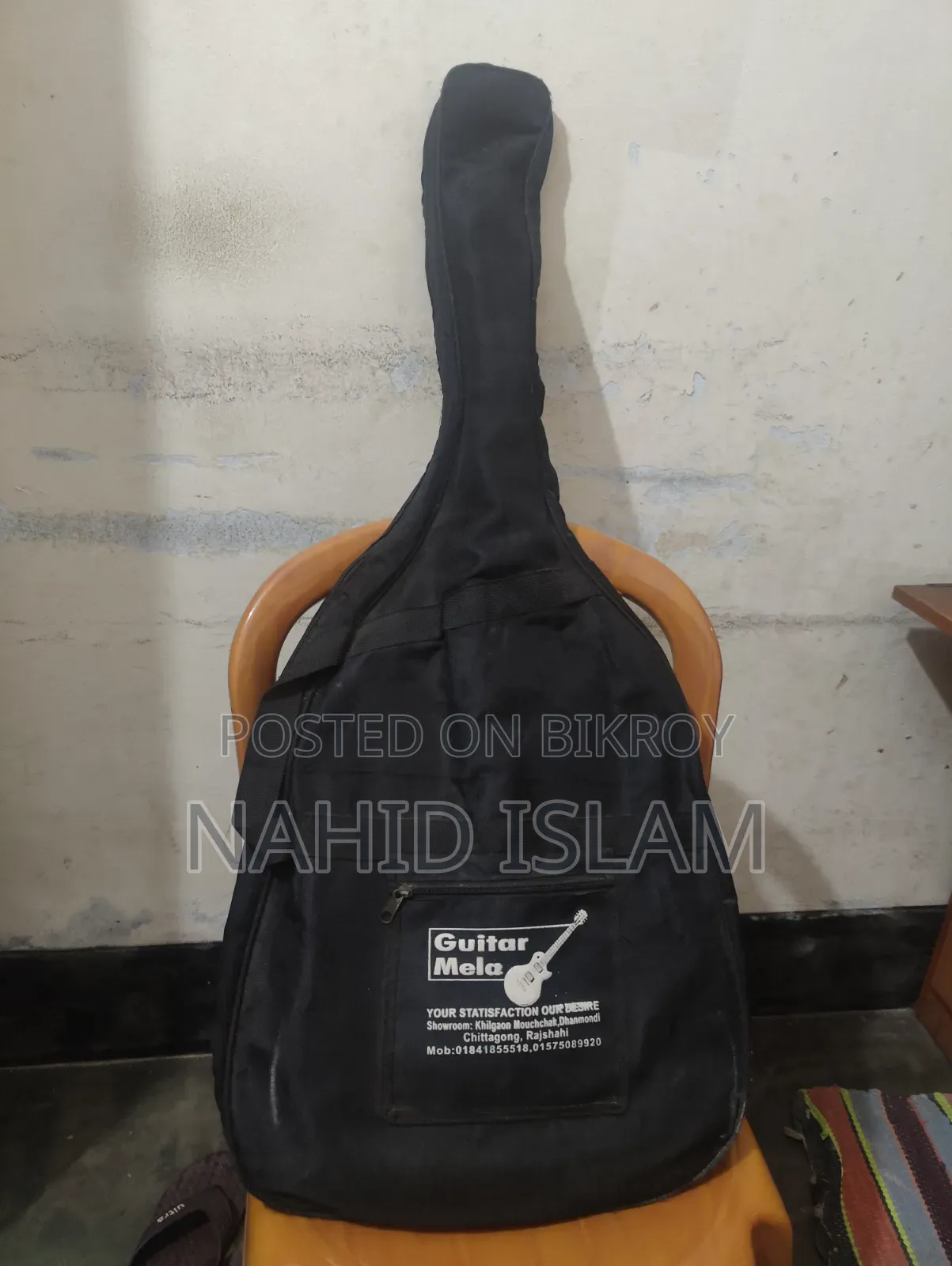 অ্যাকোস্টিক কাটঅ্যাওয়ে গিটার বিক্রয়ের জন্য