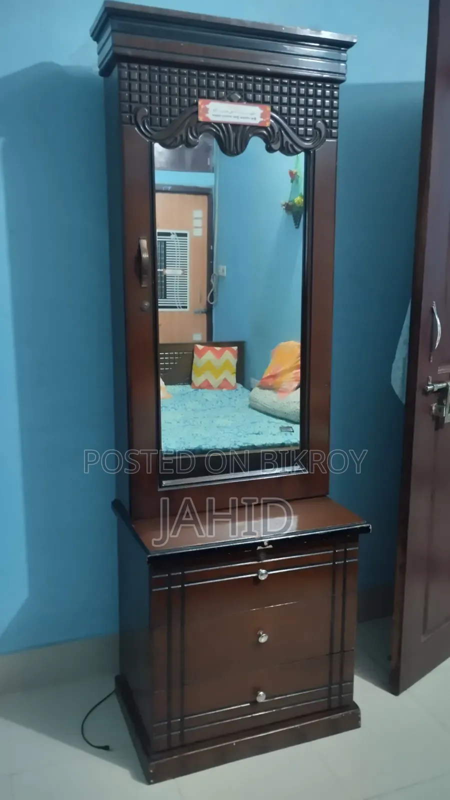 One Dressing Table and One Showcase for Sale