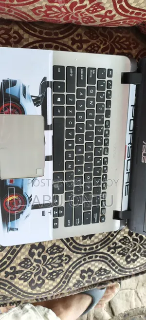 Laptop Asus X80LE 4GB Intel Core i7 SSD 128GB
