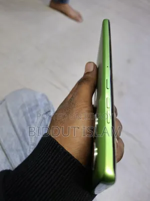 মোটোরোলা এজ ৫০ ফিউশন ১২৮ জিবি