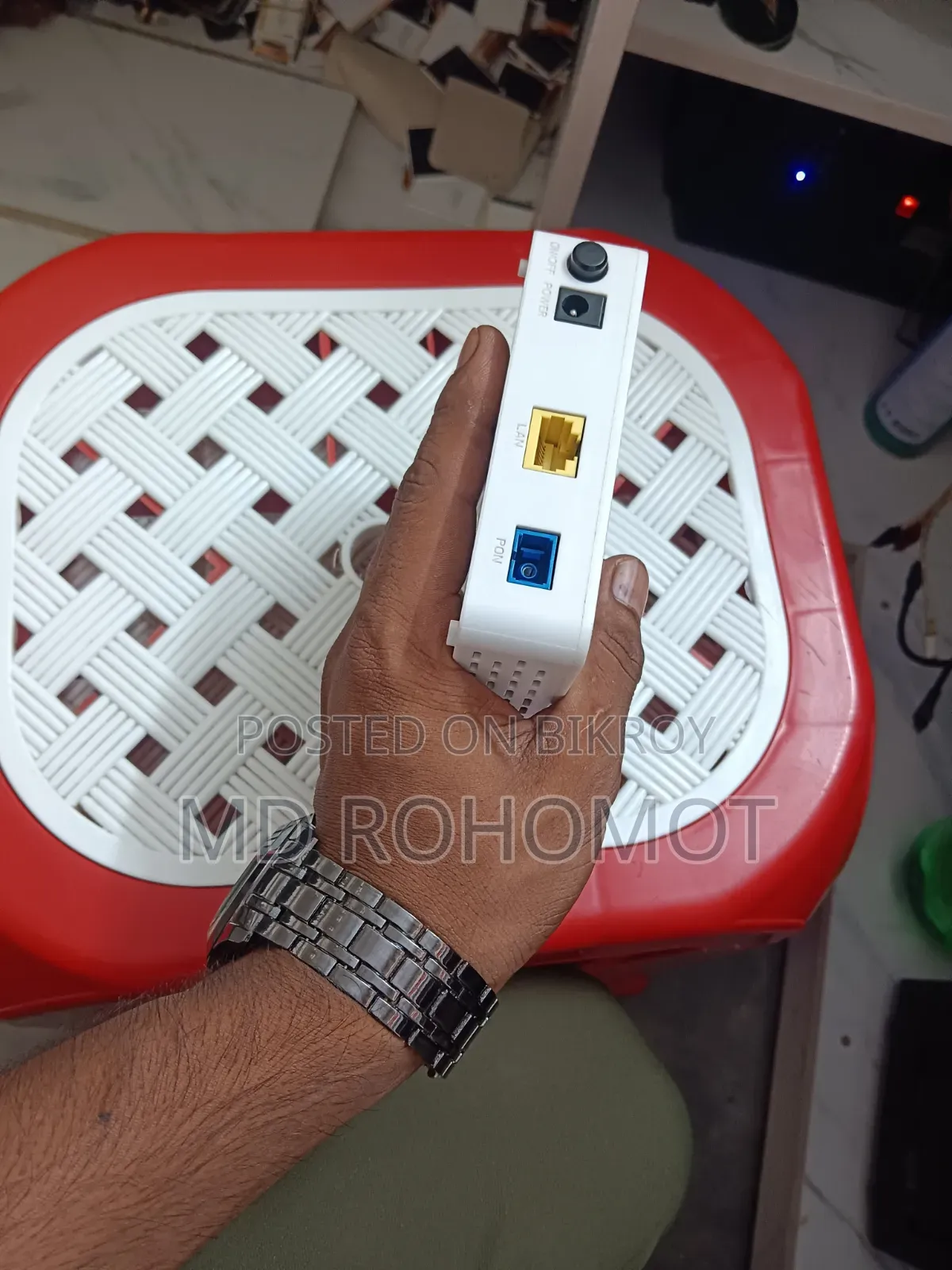 রাউটার এবং ওএনইউ বিক্রি