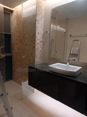 4 Bedroom Apartment in Gulshan for Rent