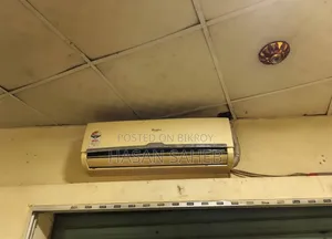 Whirlpool Split AC (2 Ton) Brand: Whirlpool