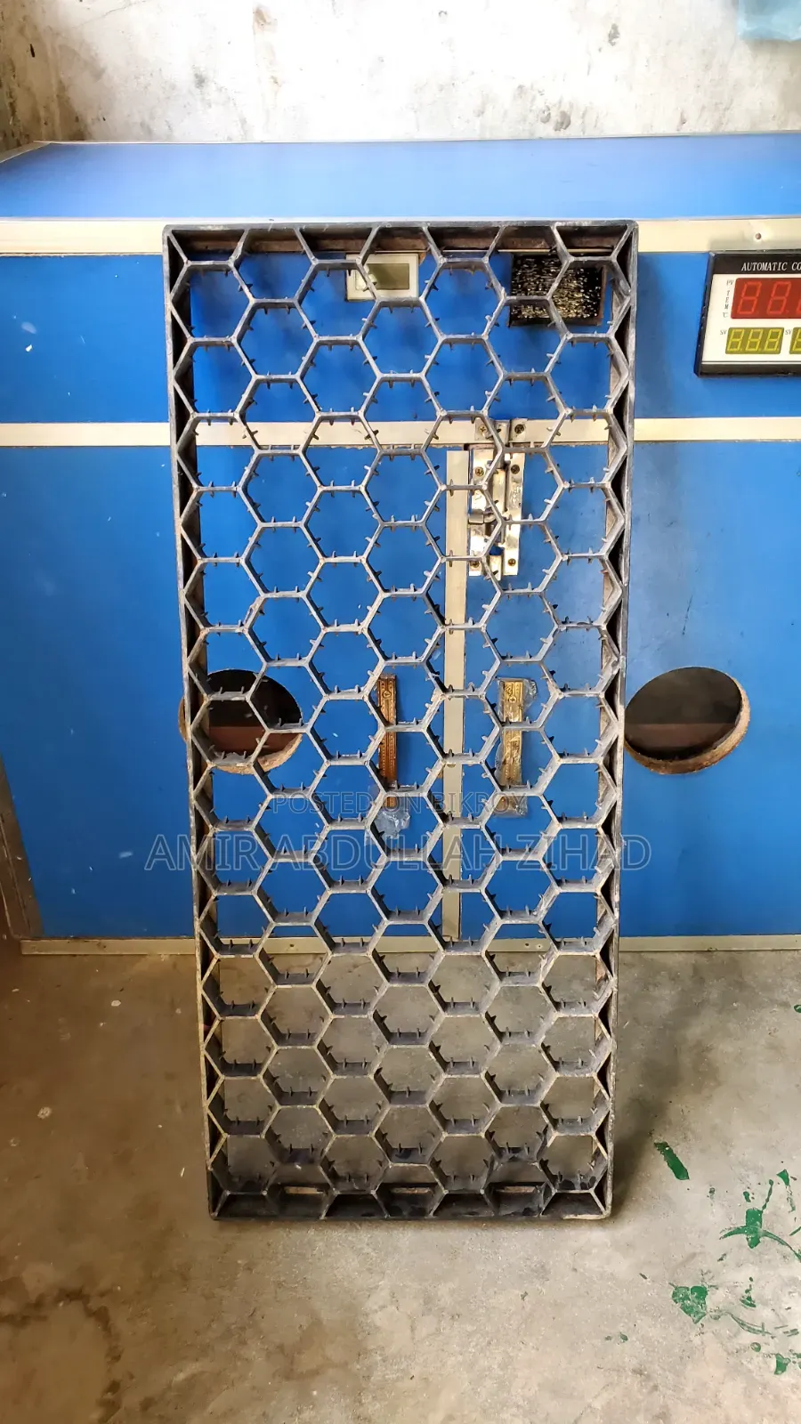 Automatic Egg Incubator Machine for Sale (200 Eggs)