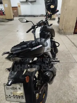 টিভিএস আপাচে ১৬০ ৪ভি ২০২০ ব্ল্যাক