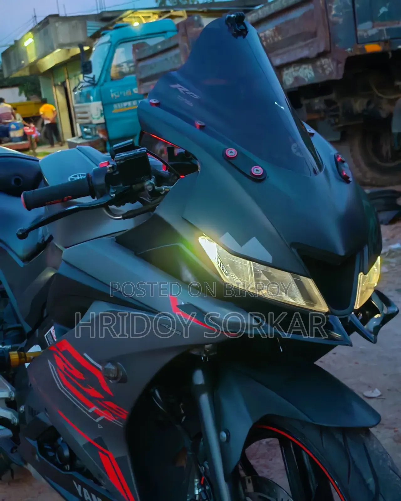 Yamaha R15 V3 2021 Gray