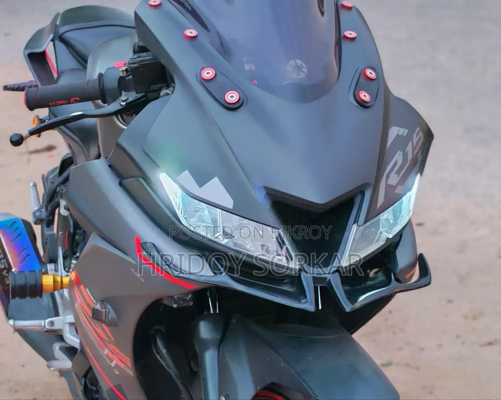 Yamaha R15 V3 2021 Gray
