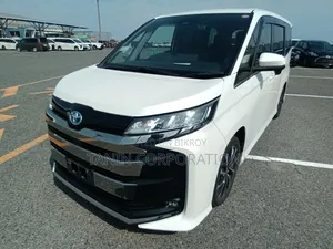 Toyota Noah 2022 Pearl