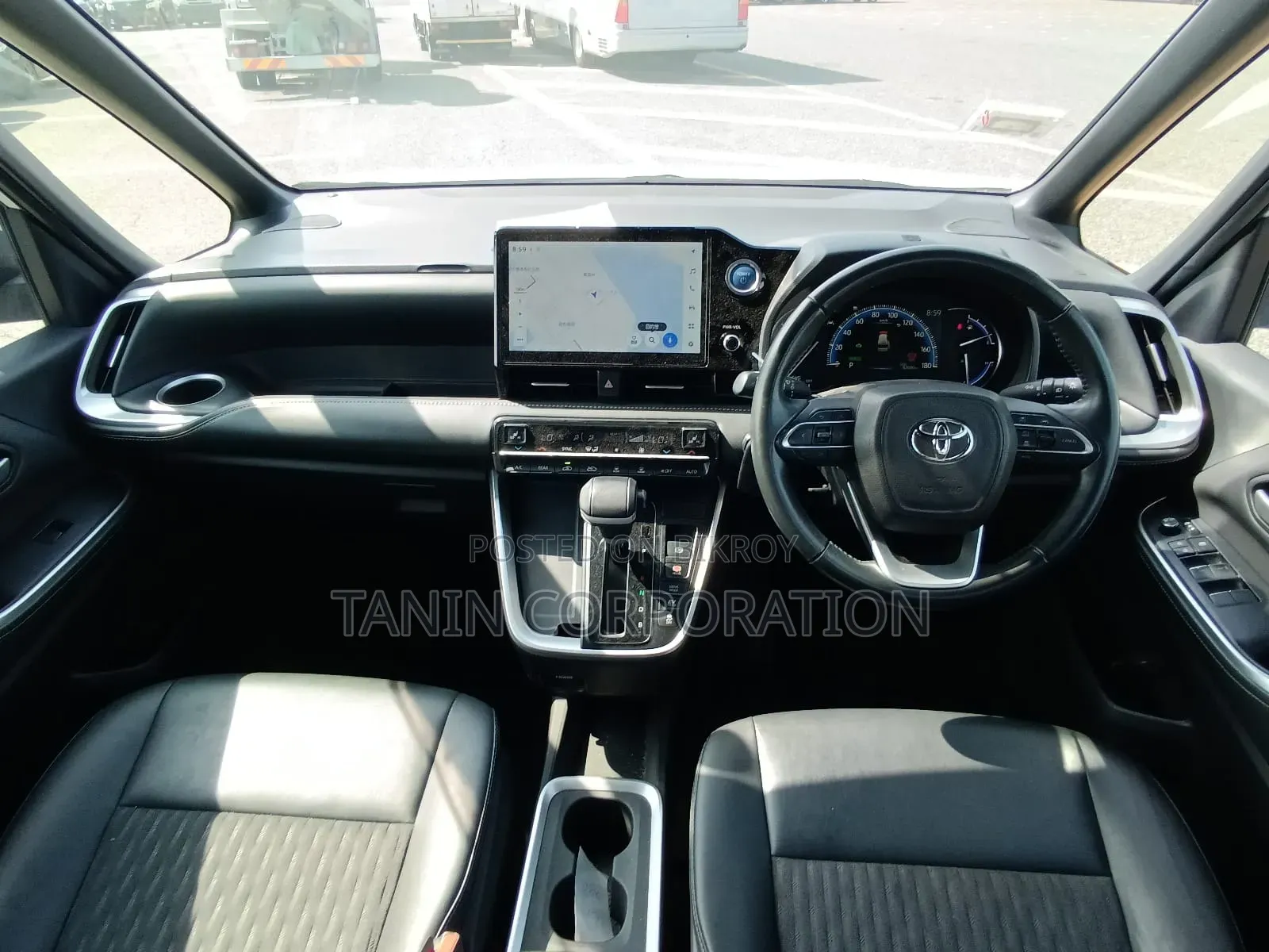 Toyota Noah 2022 Pearl