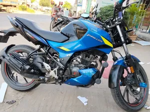 Hero Thriller 160R 2022 Blue