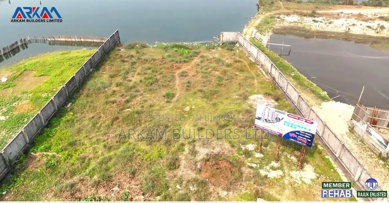 3bdrm Apartment in Land Share, Banasree for sale