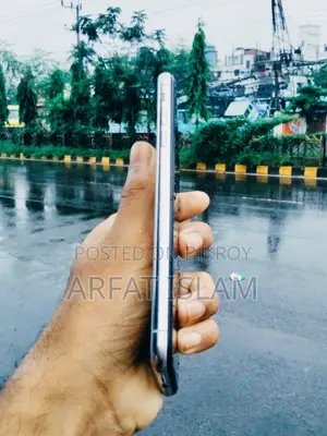 অ্যাপল আইফোন এক্সএস ম্যাক্স ৫১২ জিবি হোয়াইট