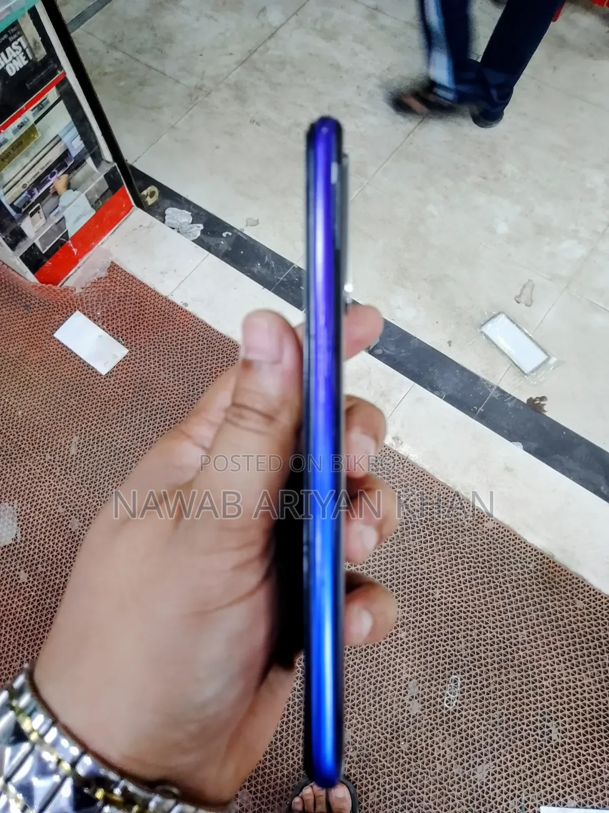 রিয়েলমি ৫ প্রো ৬৪ জিবি ব্লু