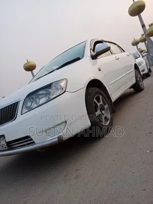 Toyota Corolla 2004 White