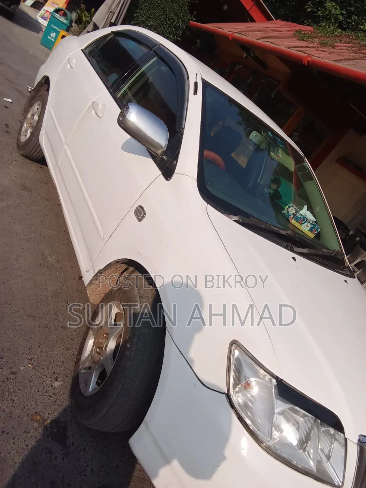 Toyota Corolla 2004 White