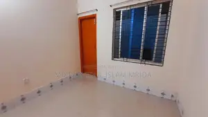 থাকার জন্য ফ্ল্যাট ভাড়া