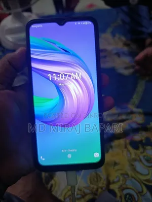 Symphony Z45 64 GB Green