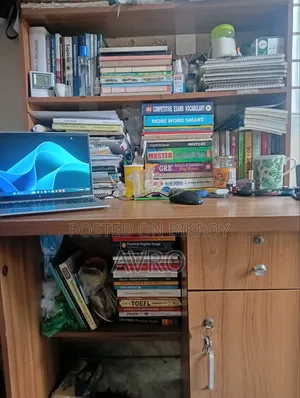 Reading Table With Bookshelf