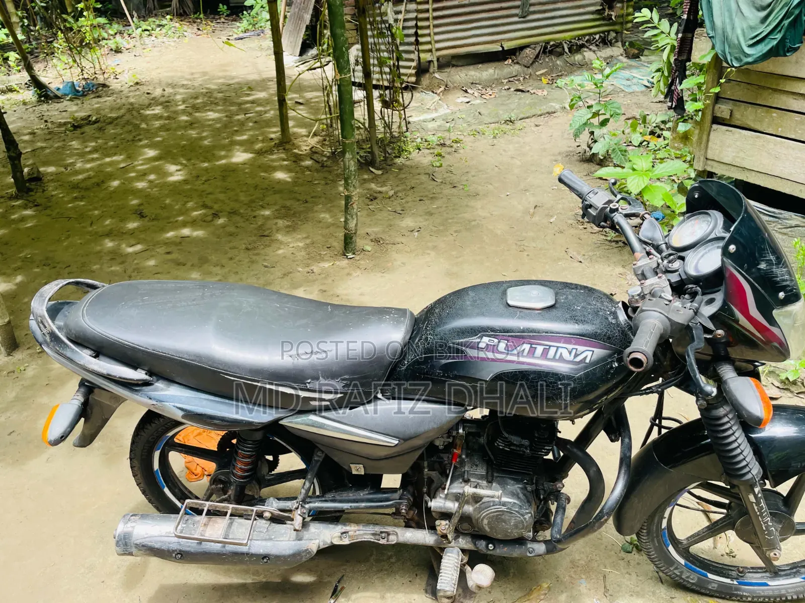 বাজাজ প্লাটিনা ১০০ ২০১৮ কালো