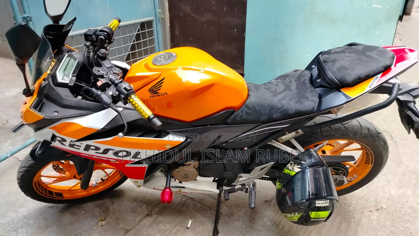 Honda CBR 2018 Orange