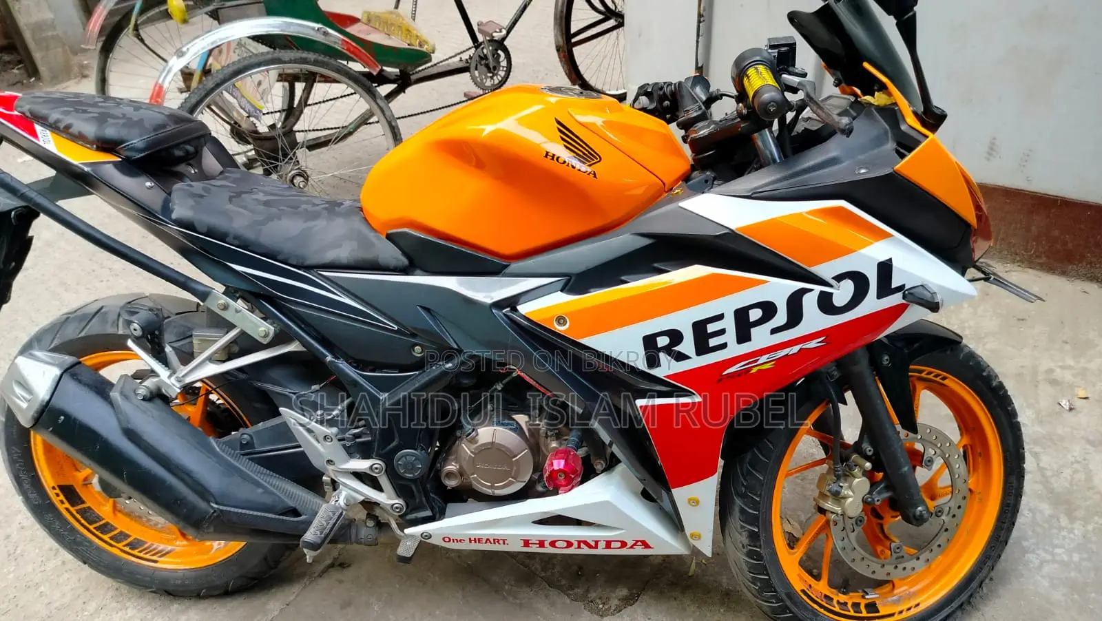 Honda CBR 2018 Orange