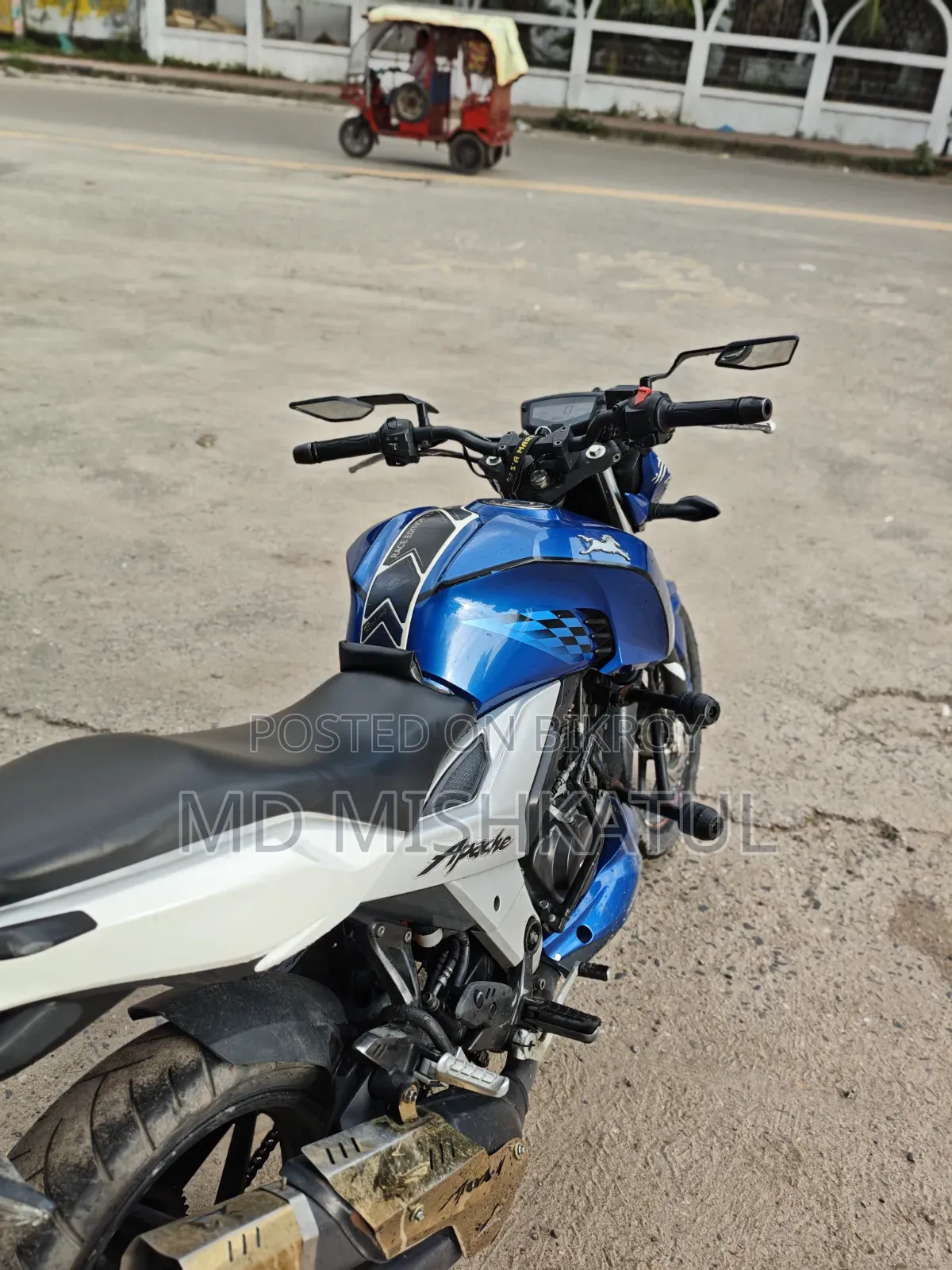 টিভিএস অ্যাপাচি আরটিআর ১৬০ ৪ভি ২০২০ নীল