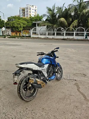 টিভিএস অ্যাপাচি আরটিআর ১৬০ ৪ভি ২০২০ নীল