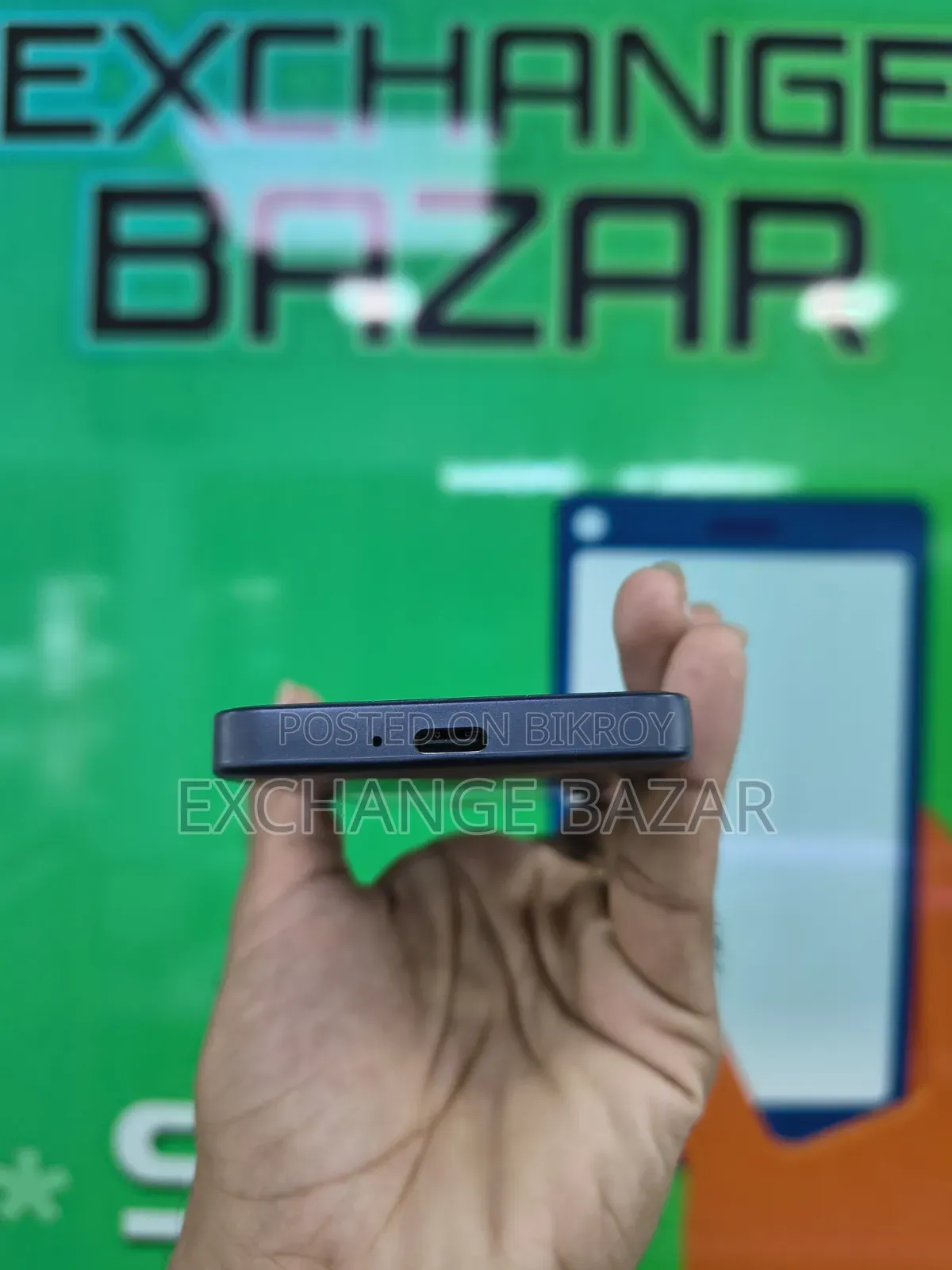মোবাইল ফোন ৬৪ জিবি ব্ল্যাক