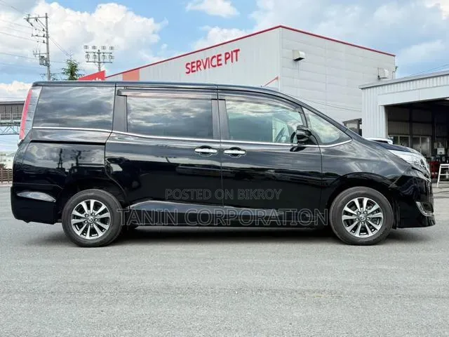 Toyota Esquire 2021 Black