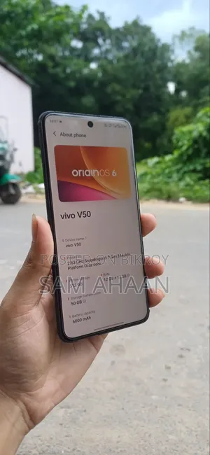 Vivo V50 512 GB Red