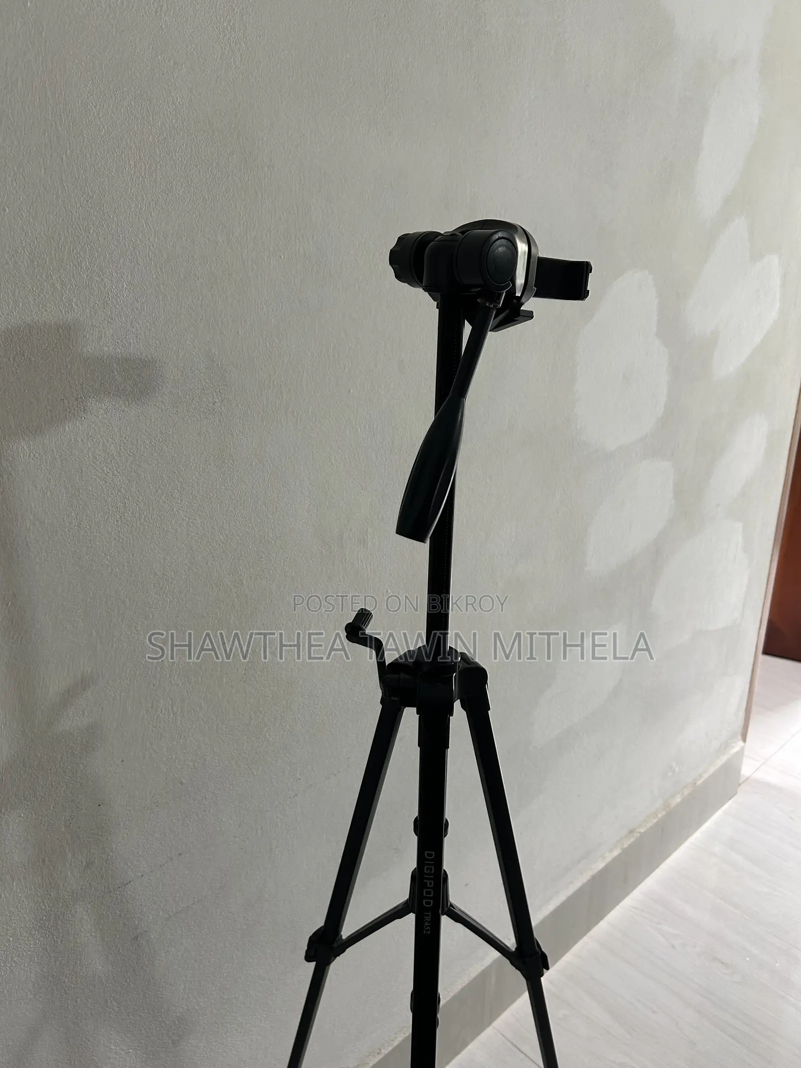 ডিজিপড টিআর-৪৫২ ক্যামেরা ট্রাইপড ব্যাগ এবং মোবাইল মাউন্টসহ