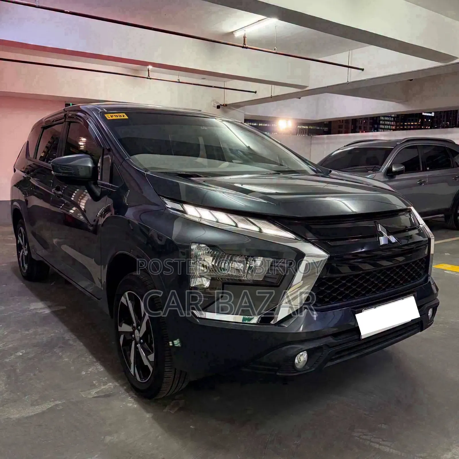 Mitsubishi Xpander Premium 2025 Gray
