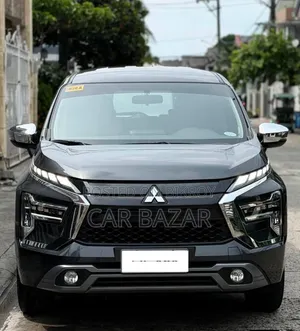 Mitsubishi Xpander Premium 2025 Gray