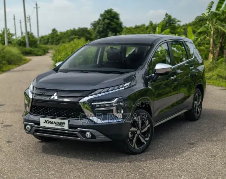 Mitsubishi Xpander Premium 2025 Gray