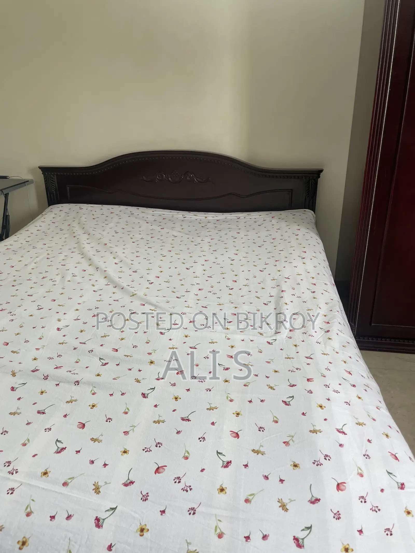 মেহগনি কাঠ খাট আখতার ফার্নিশার্স