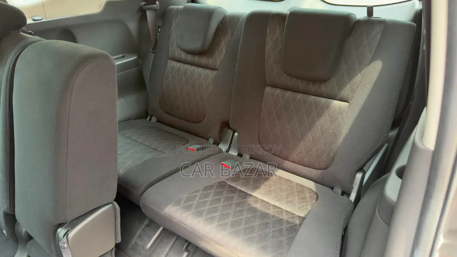 Mitsubishi Xpander Premium 2025 Gray