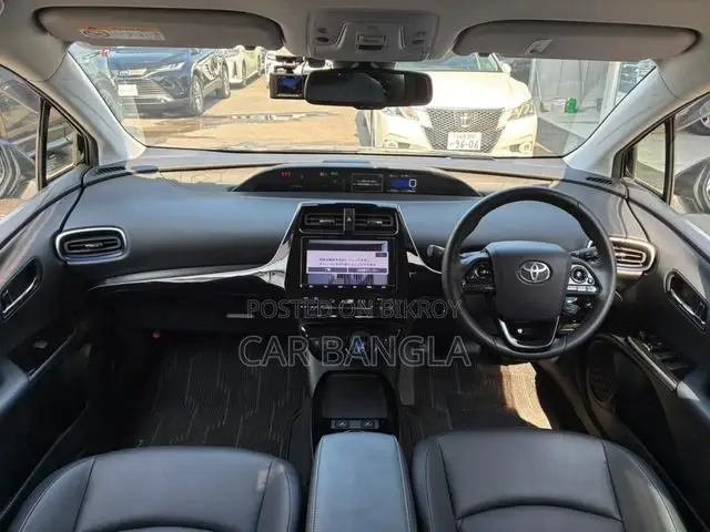 Toyota Prius 2021 Black